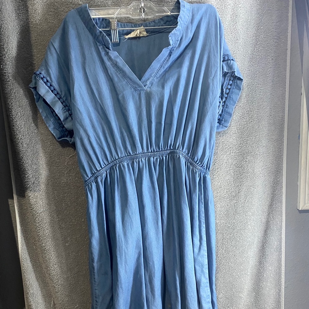 Maternity Blue dress Sz LARGE